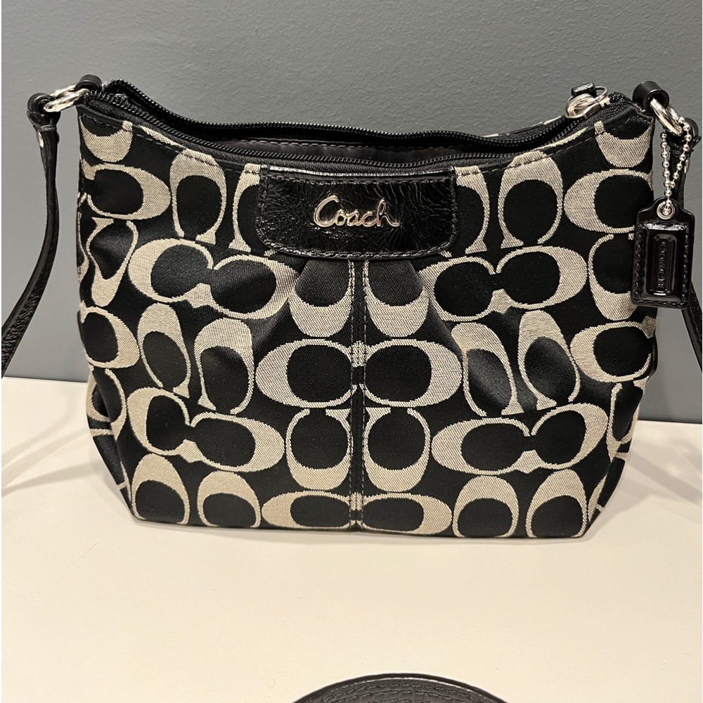 Coach purse crossbody